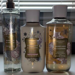 Bath & Body Works Snowflakes & Cashmere Set - White, Gold, Pink